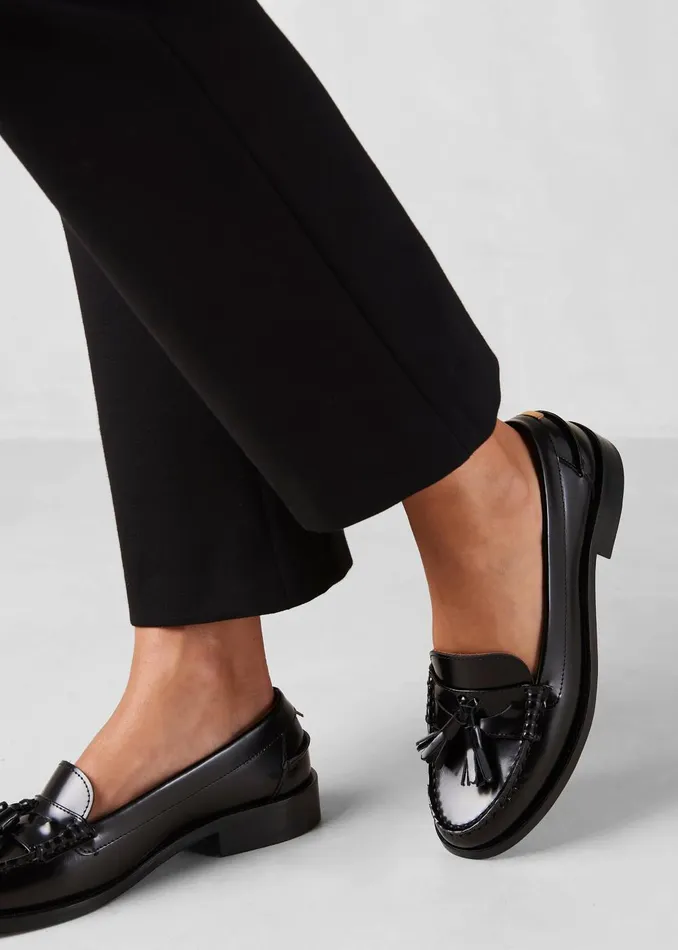 Women Alohas Terrane Leather Loafers 8211 Black The Frankie Shop