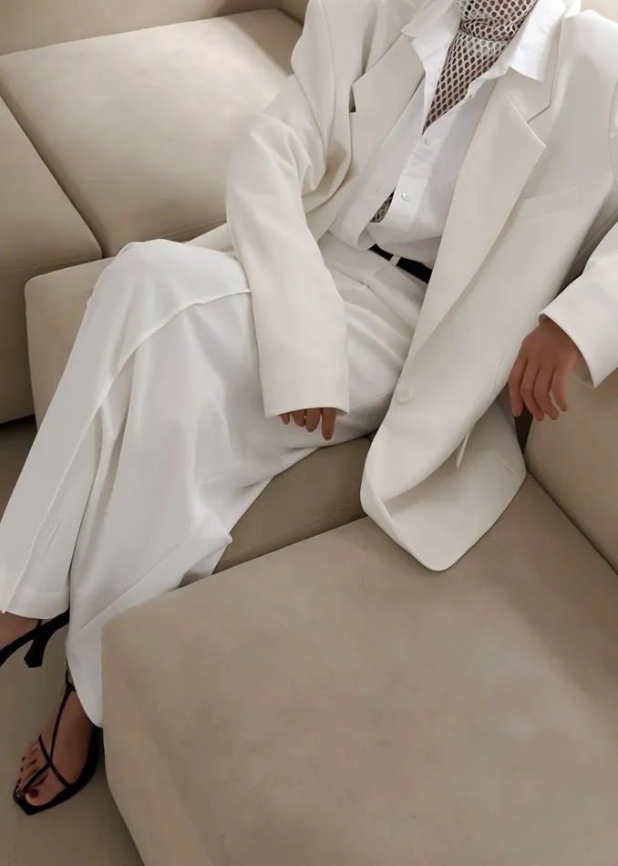 Women Billie Oversized Blazer 8211 Cream The Frankie Shop Outerwear