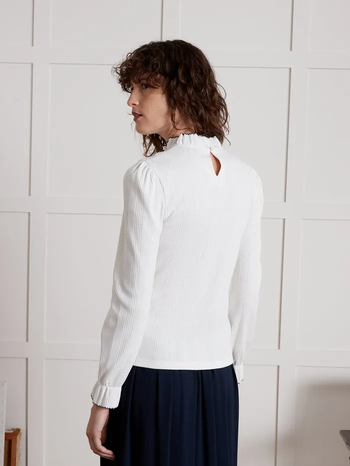 Women Cyrillus Clothing Ruffled Organic Cotton TShirt Ecru
