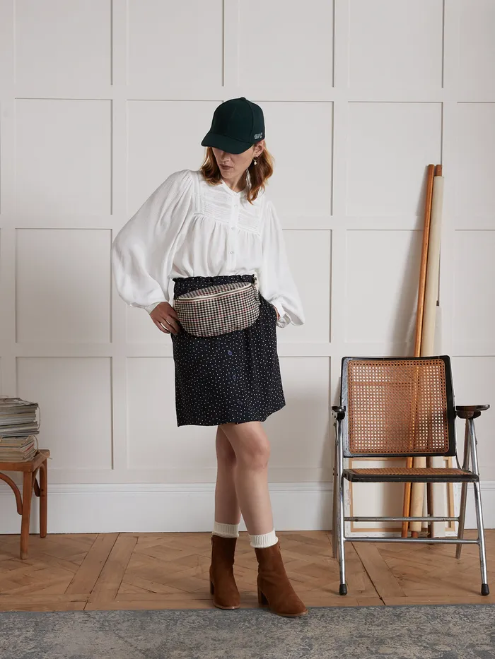 Women Cyrillus Clothing Shirt Made With A Flowing Textured Fabric Ecru