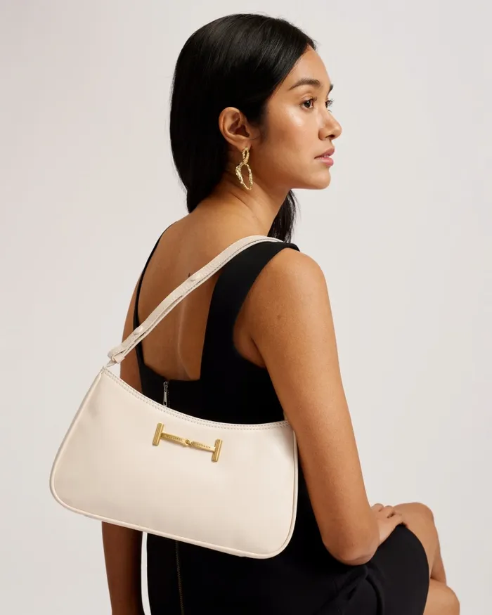Women EDALLI 8211 Leather Snaffle Bar Shoulder Bag Ivory Ted Baker Leather Bags Women EDALLI 8211 Leather Snaffle Bar Shoulder Bag Ivory Ted Baker Leather Bags