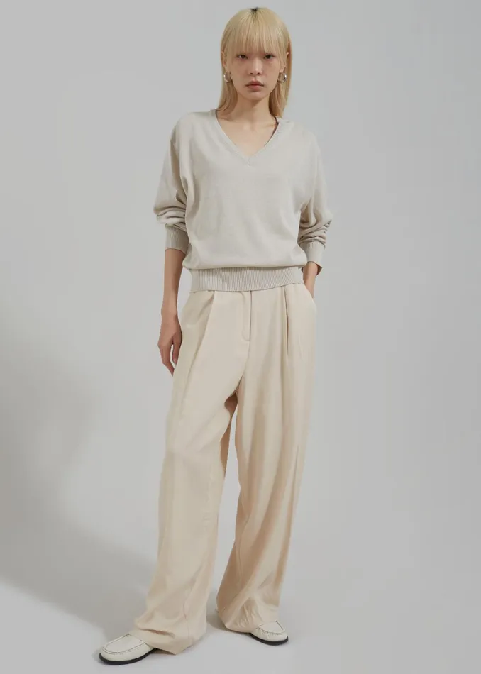 Women Eliora V Neck Sweater 8211 Beige The Frankie Shop Knitwear