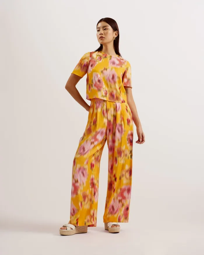 Women HITAKU 8211 Cropped Floral Print Woven Top Orange Ted Baker Tops and Blouses Women HITAKU 8211 Cropped Floral Print Woven Top Orange Ted Baker Tops and Blouses