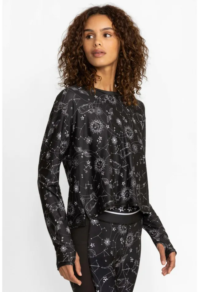 Women Johnny Was Active Promisino Step Hem Tee W Flyaway Back Bijou