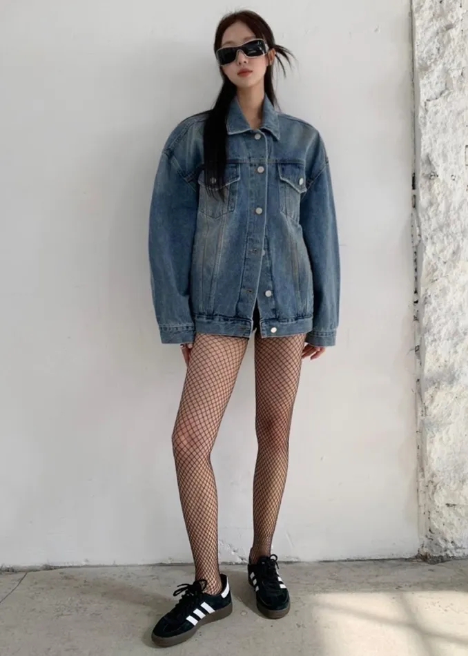 Women Katell Denim Jacket 8211 Worn Wash The Frankie Shop Outerwear