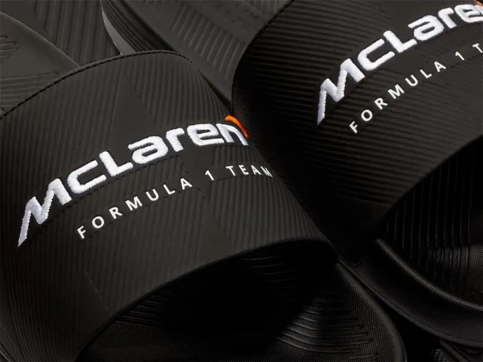Women Lifestyle KSwiss SLIDE SANDAL X MCLAREN Black