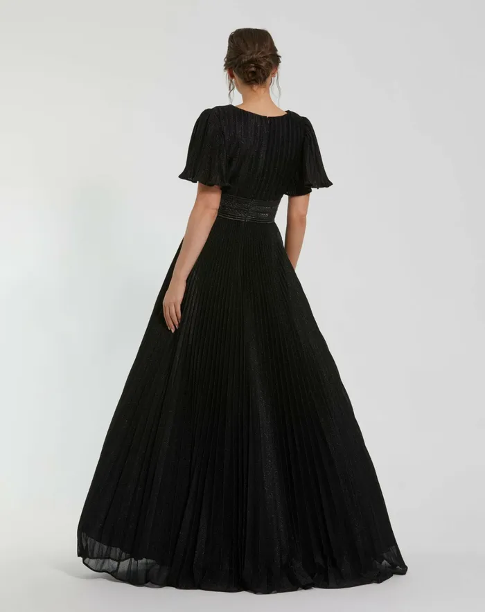 Women Mac Duggal Black Pleated Shimmering Georgette Flutter Sleeve Gown Black Evening Gowns
