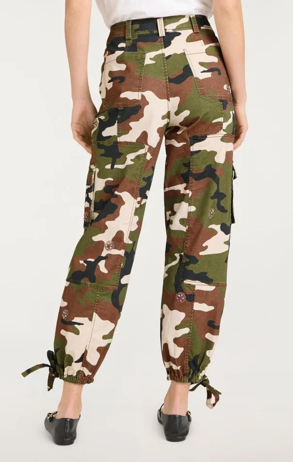 Women Pants Cinq Sept Love Camo Zola Pant Classic Multi